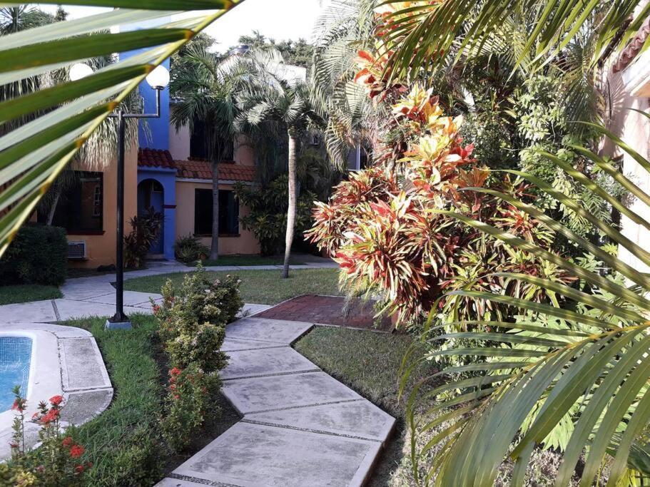 Cozy Townhouse In Great Location Apartment Cancun Ngoại thất bức ảnh